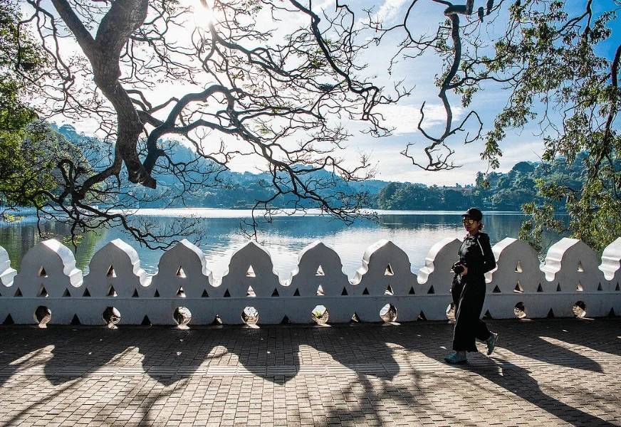 Kandy Lake Walk