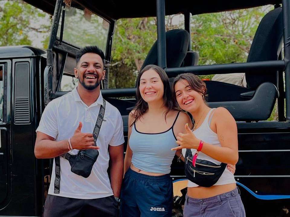 Beach, Safari & Hill Country – 4 Days in Sri Lanka 🐘🌄