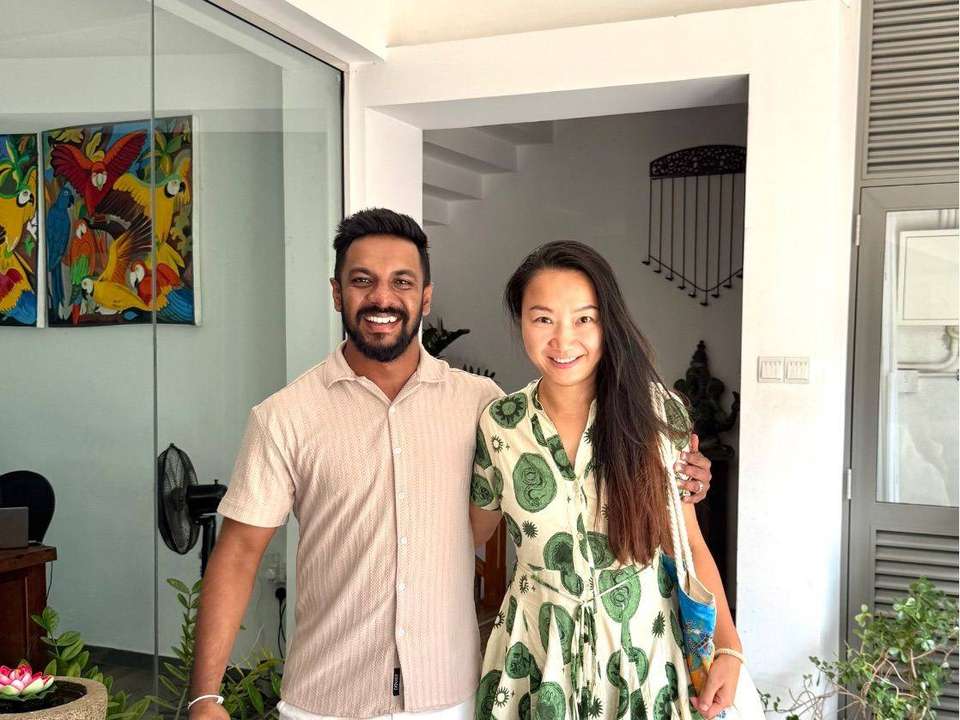 Sri Lanka Highlights – Heritage, Hills & Beaches 🏔️