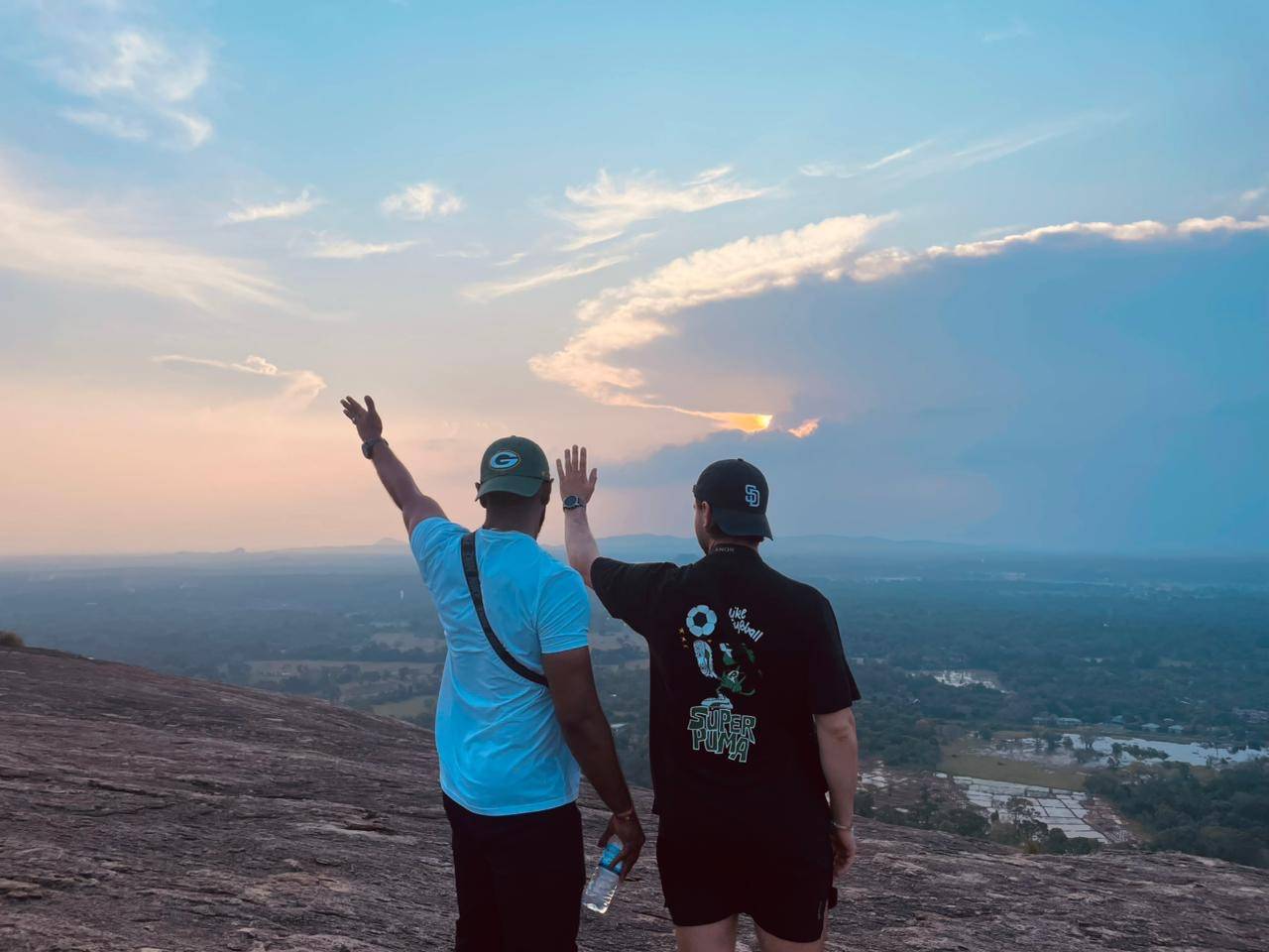 12 Nights / 13 Days East Coast & Hill Country