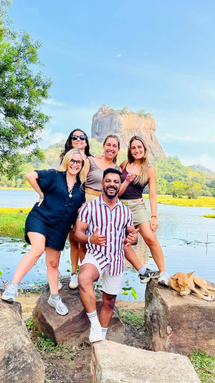 12 Nights / 13 Days East Coast & Hill Country